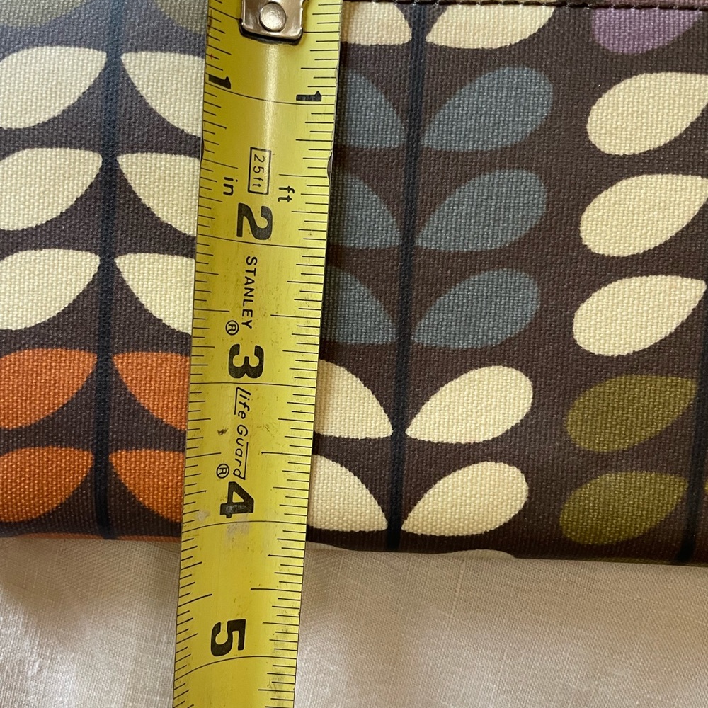 Orla Kiely zip wallet. - Picture 6 of 9